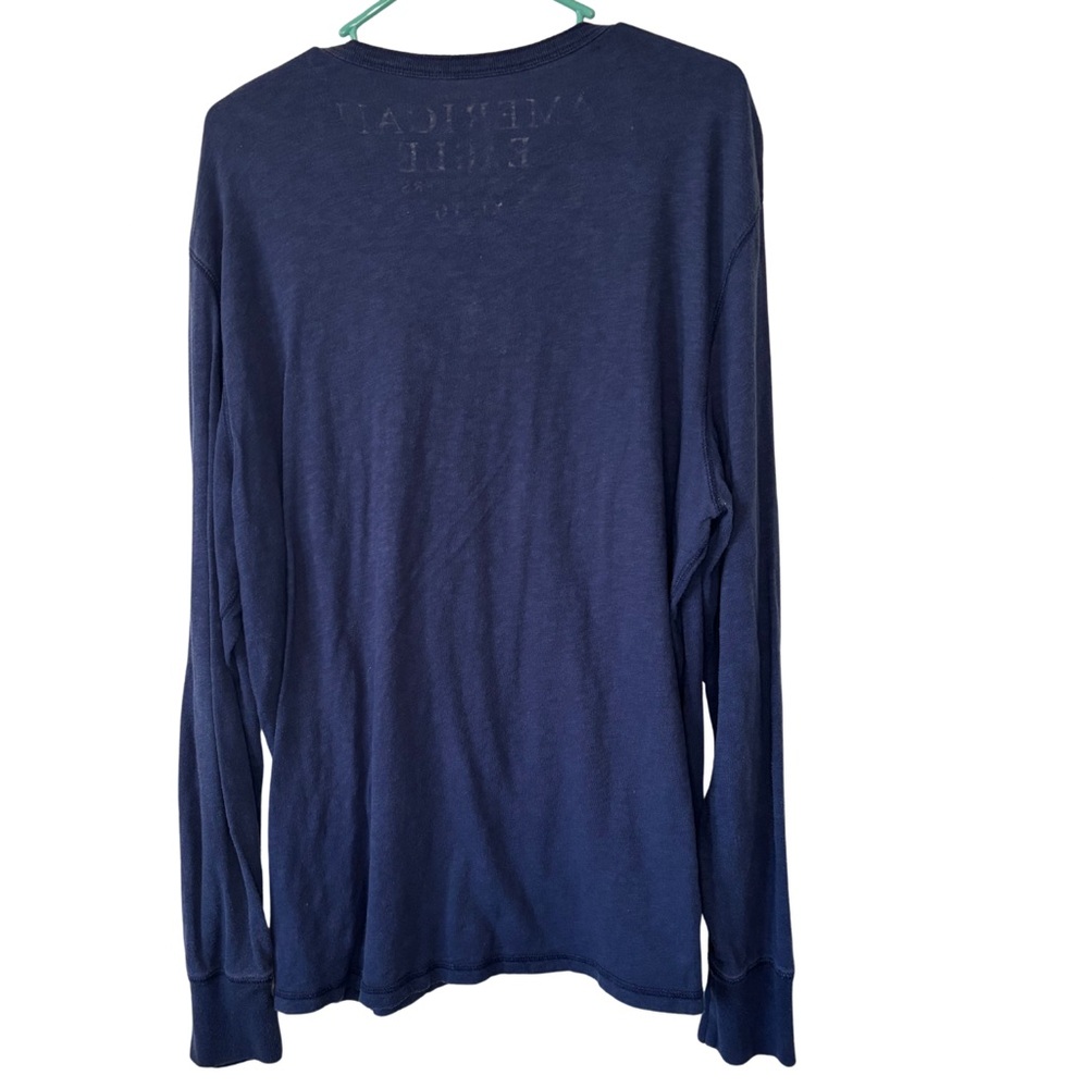3/$20 American Eagle Outfitters Blue Graphic Long Sleeve Tee - Picture 2 of 4